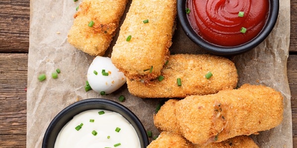 Kęsy smażonej mozzarelli