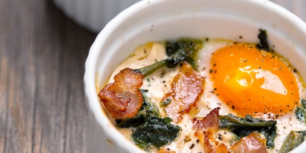 Jajka sadzone w misce