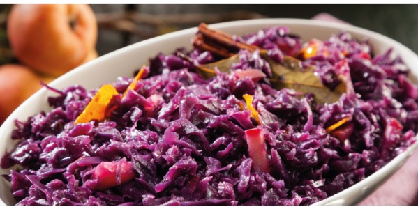 Czerwona kapusta i jabłka gotowane na parze