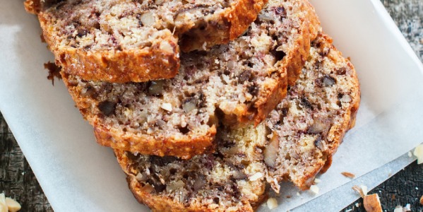 Chlebek bananowo-orzechowy