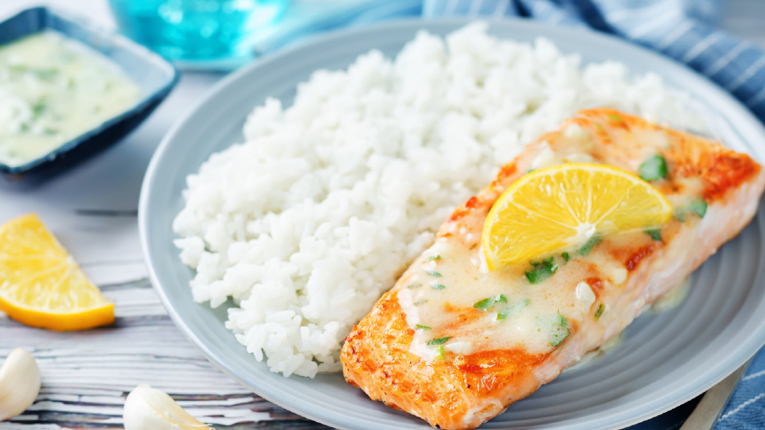 Łosoś z masłem cytrynowym