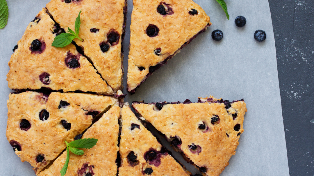 Podpłomyki jagodowe z imbirem