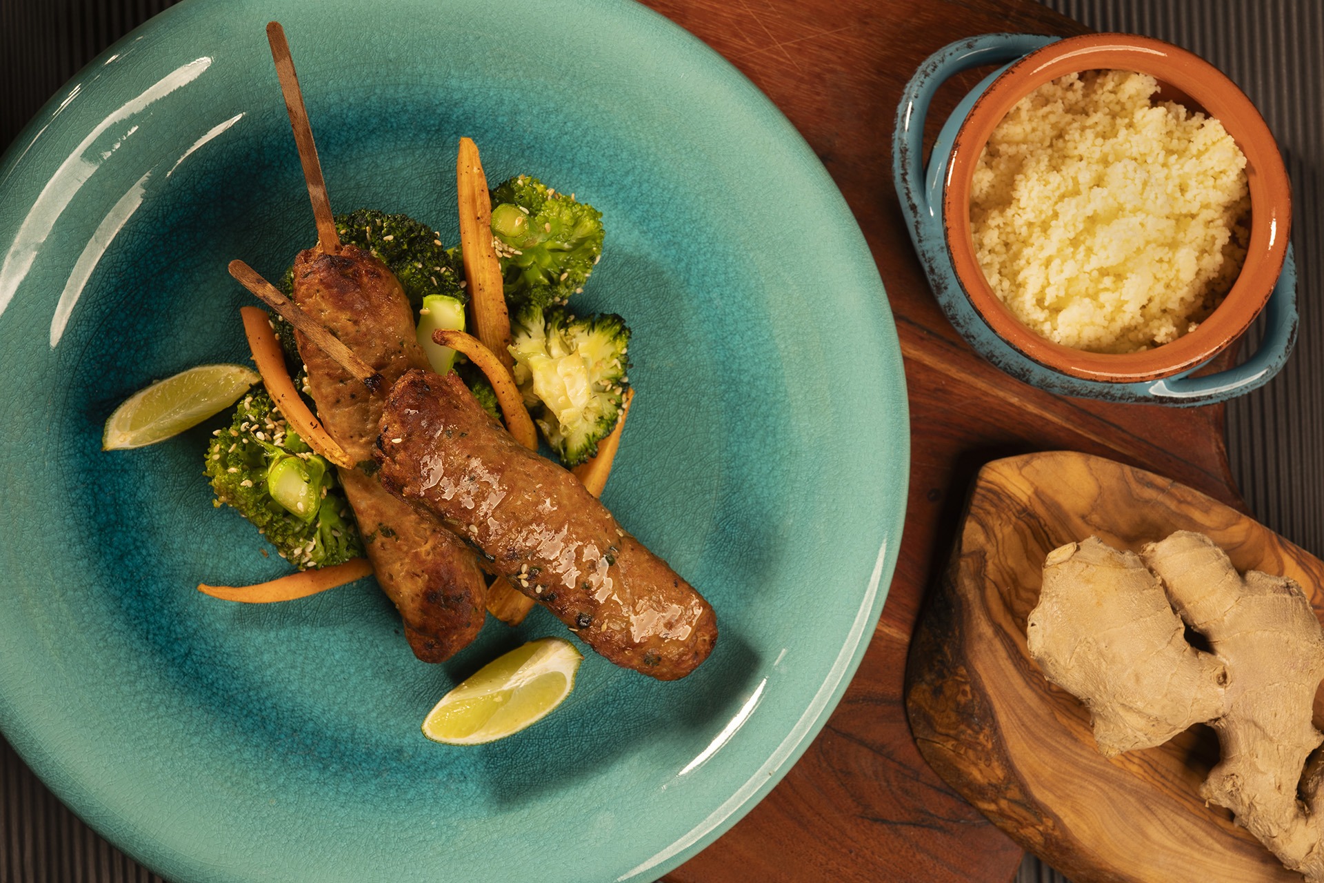 Orientalne kofty z brokułami i kaszą kuskus