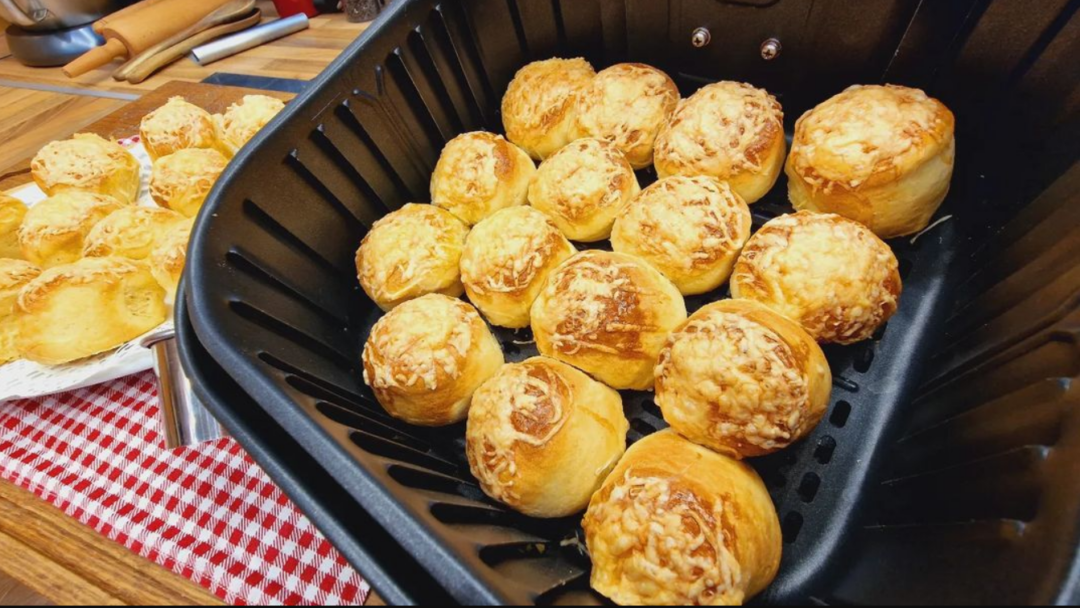 Placki ziemniaczane z pastą serową