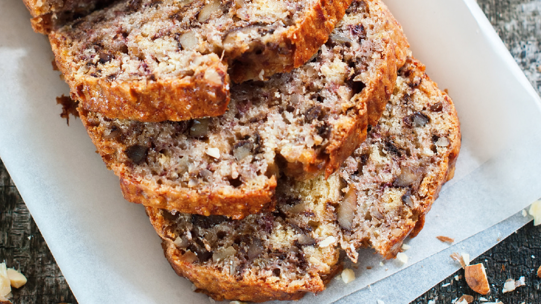 Chlebek bananowo-orzechowy